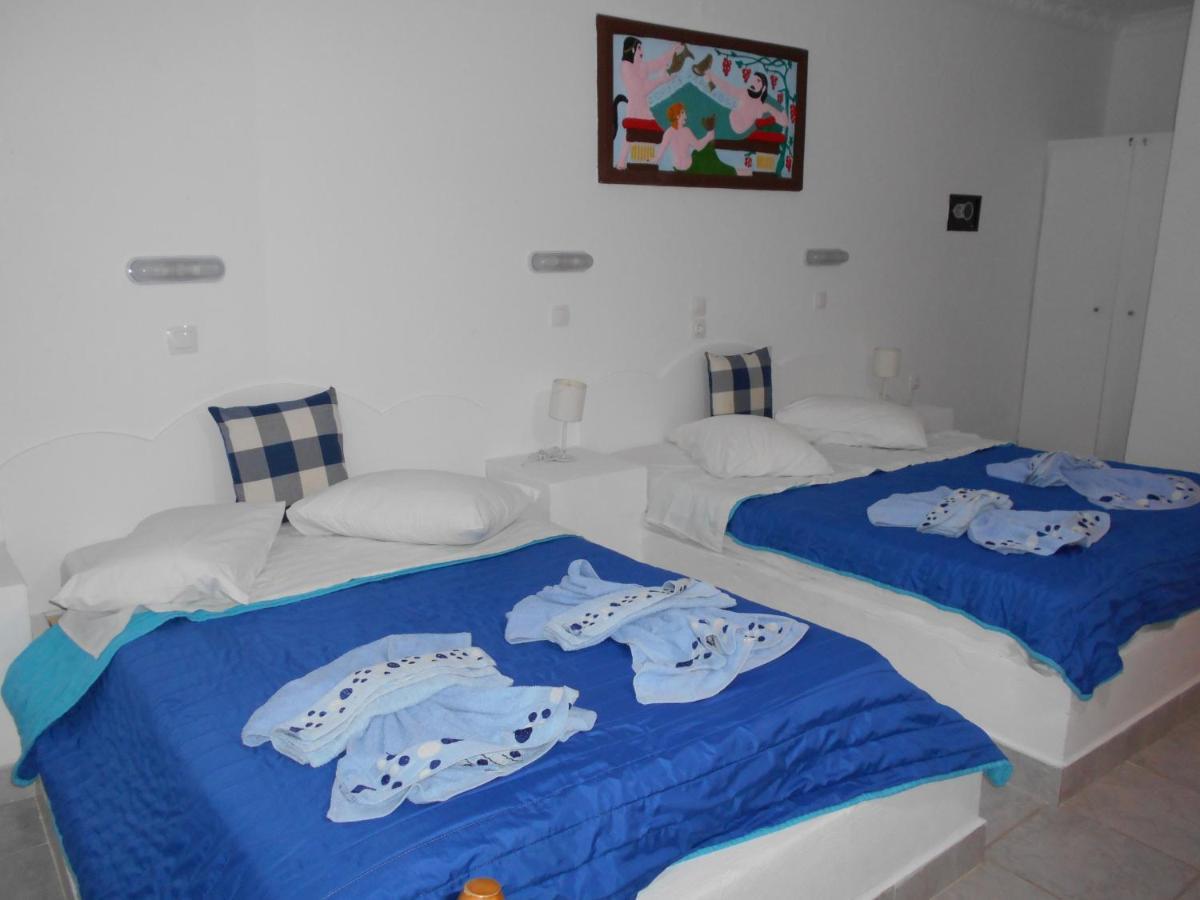 Studios Apartments Kapetanios ペリッサ エクステリア 写真