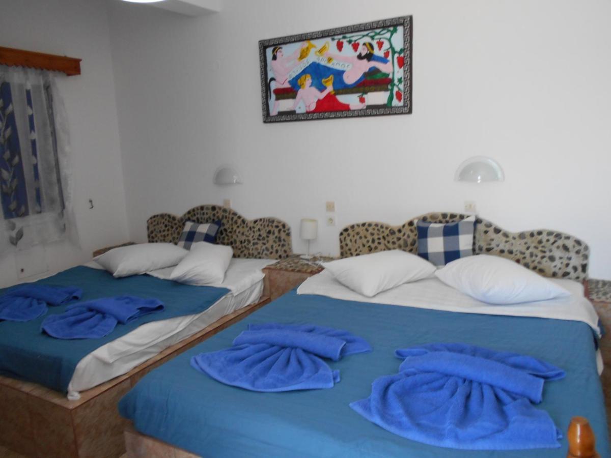 Studios Apartments Kapetanios ペリッサ エクステリア 写真