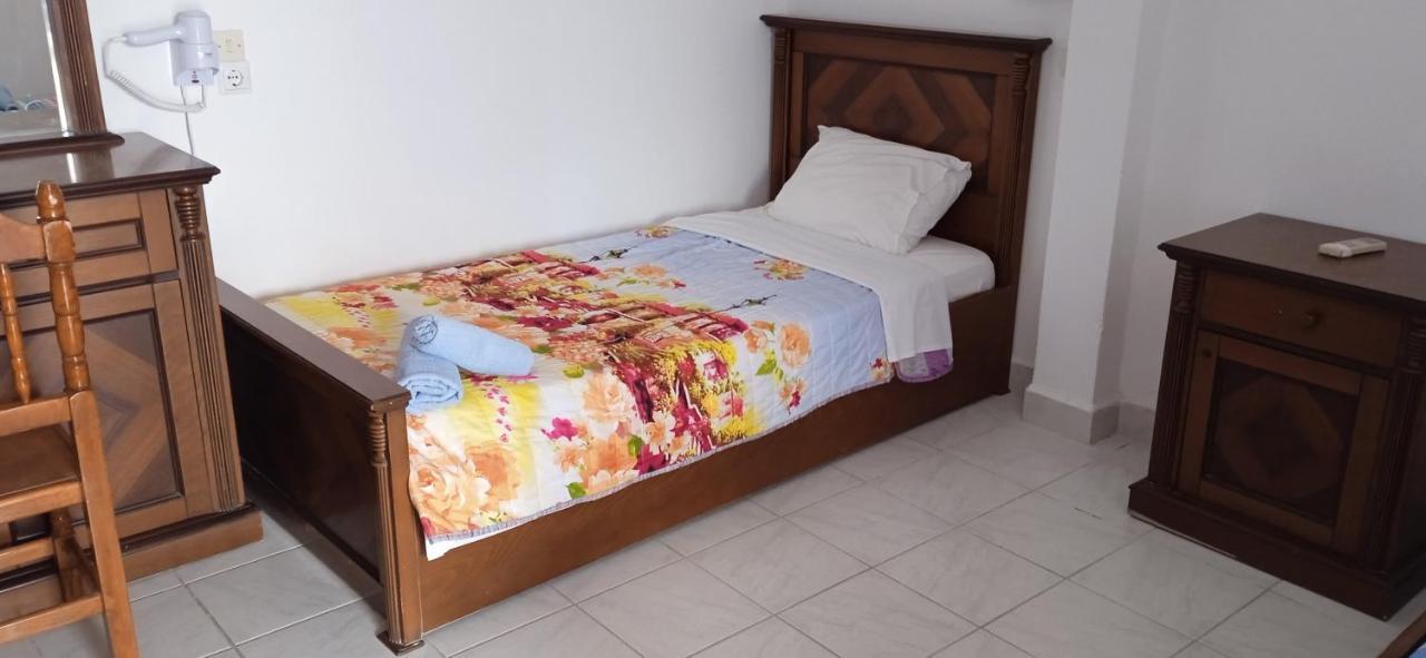 Studios Apartments Kapetanios ペリッサ エクステリア 写真