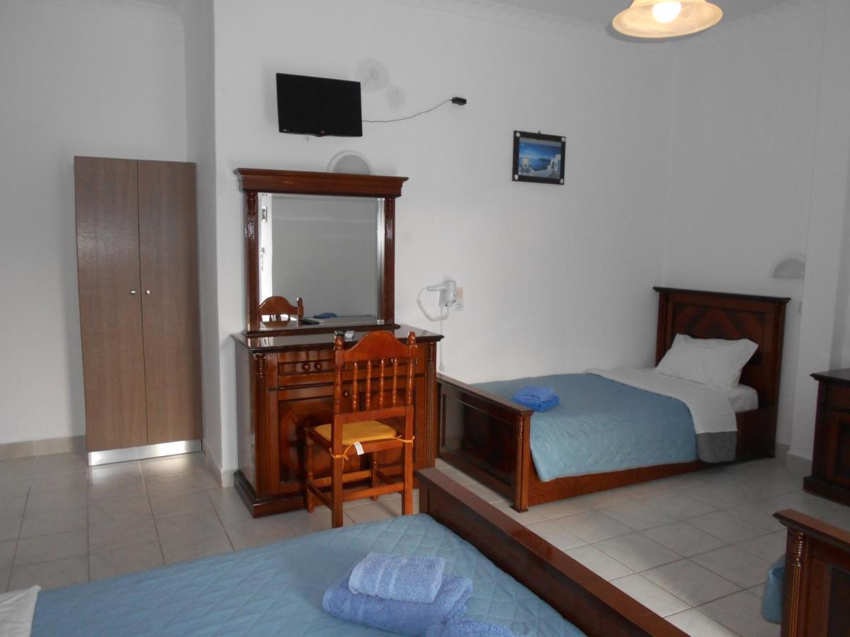 Studios Apartments Kapetanios ペリッサ エクステリア 写真