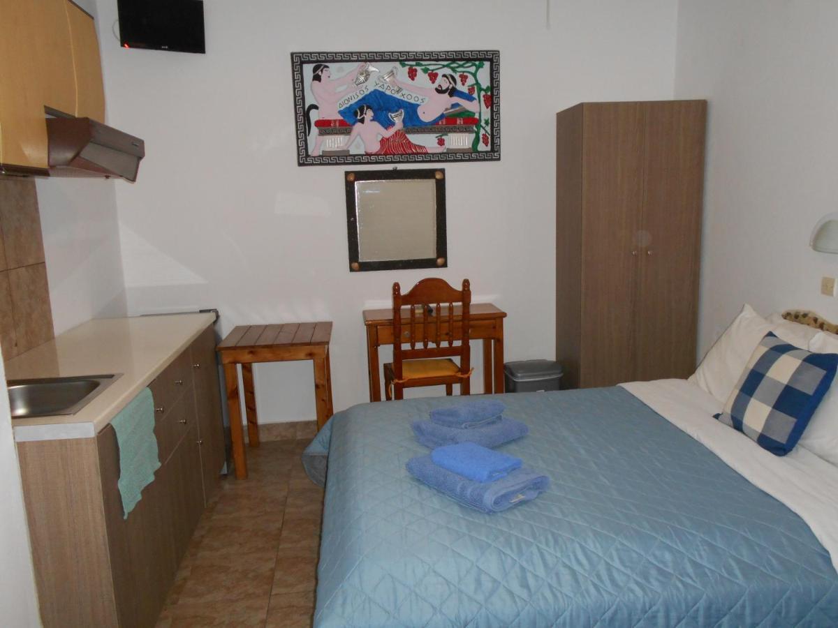 Studios Apartments Kapetanios ペリッサ エクステリア 写真