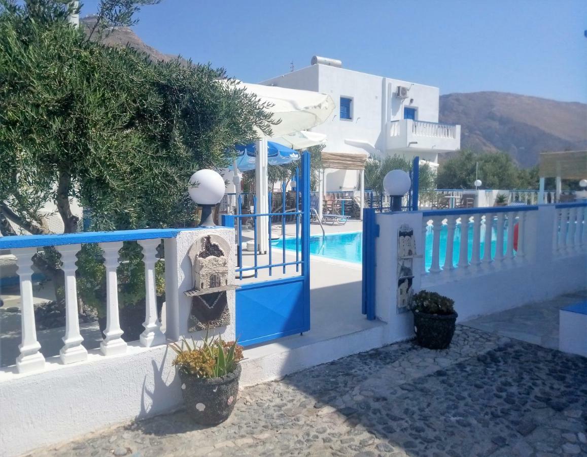 Studios Apartments Kapetanios ペリッサ エクステリア 写真